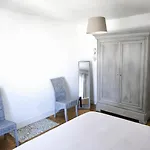 Maison Spacieuse Au Coeur Du Centre - à Pied *