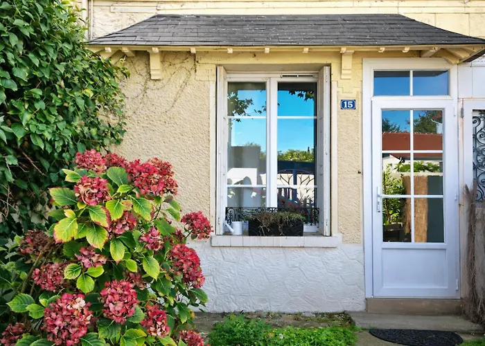 Maison Spacieuse Au Coeur Du Centre - à Pied *