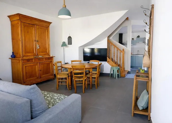 Maison Spacieuse Au Coeur Du Centre - à Pied