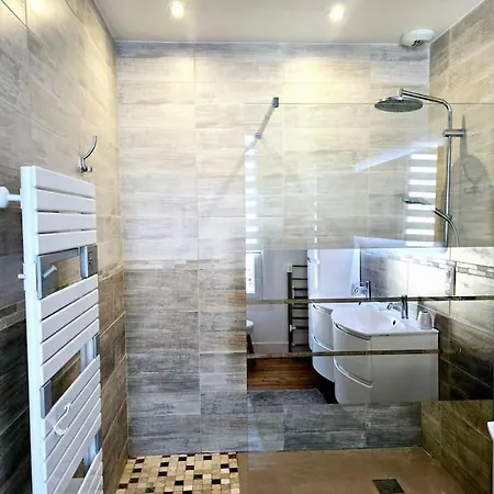 Maison Spacieuse Au Coeur Du Centre - Plage A Pied