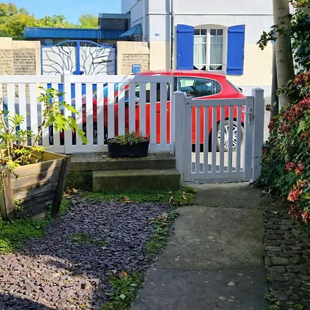 Maison Spacieuse Au Coeur Du Centre - A Pied *