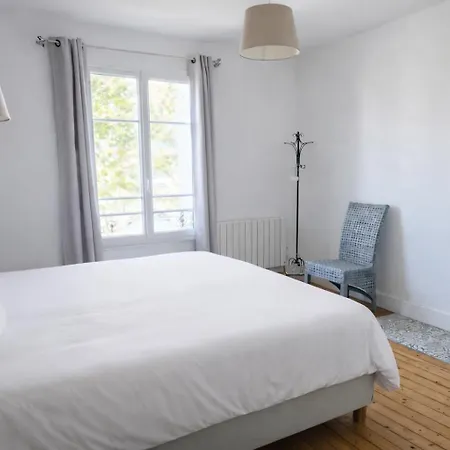 Maison Spacieuse Au Coeur Du Centre - A Pied 別荘 *