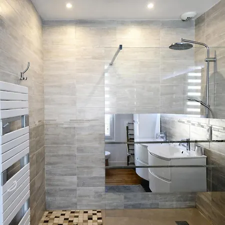 Maison Spacieuse Au Coeur Du Centre - A Pied 別荘